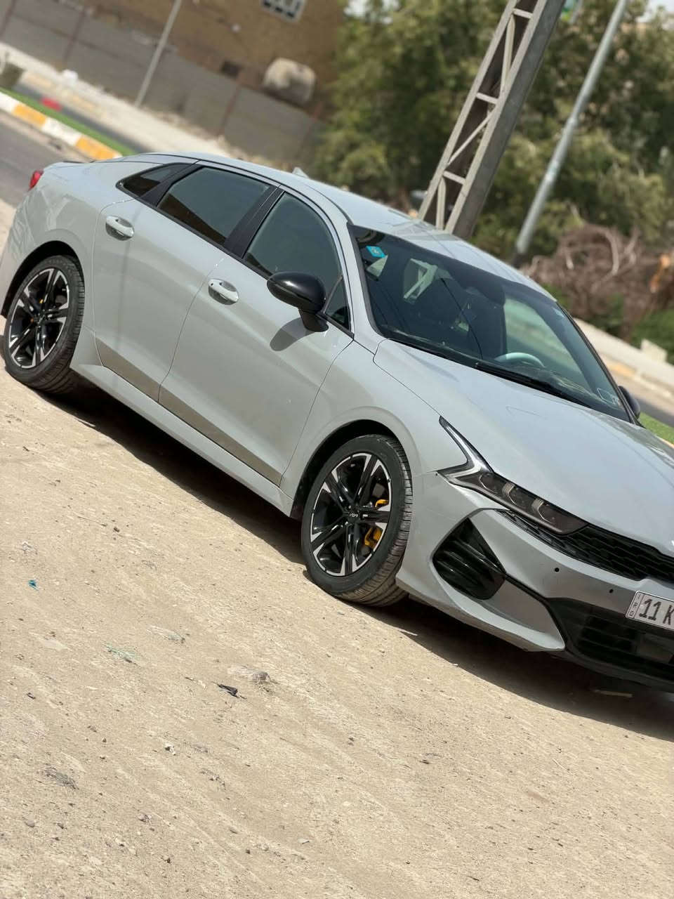 KIA K5 GT LINE
2023 موديل 
السياره فقط دعاميه لون مميز 
بدون ارباك
سيارة باسمي رقم بغداد انكليزي 

المواصفات:

1-بصمة ابواب وتشغيل

2-تحكم استيرن كامل 

3- كشنات الامامية كهرباء 

4-كراسي جلد اسود

5 - وختم شعار GTline

6-رادار امامي + خلفي

 (توقف خلفي ذاتي) 

7- شاشه كبيرة كار بلي( بلوتوث ، USB  AUX )

9- حجم المحرك 1600 تيربو

10- رادار امامي + خلفي

11- لد نهاري

‏12 -انظمه قيادك 6

13-ويل كب 19 

14- شاشه عرض اعطال بالدشبول

15- كروز سرعه ذكي  ( مثبت سرعه )

16- كشنات تدفئة 

17-سايد بريك بصمه 

‏18- GPS الخرائط

19- نظام النقطه العمياء

20-  صندق كهرباء

21- قيادة ذاتية

22- شاحنة واير ليس

23- تحديد مسار 

24--تشغيل عن بعد

25-- مخارج شحن أمامي 

26-- رادار جانبي + امامي+ خلفي

رقم الشاصي 5xxg64J2xpg199989
للاتصال ***********

