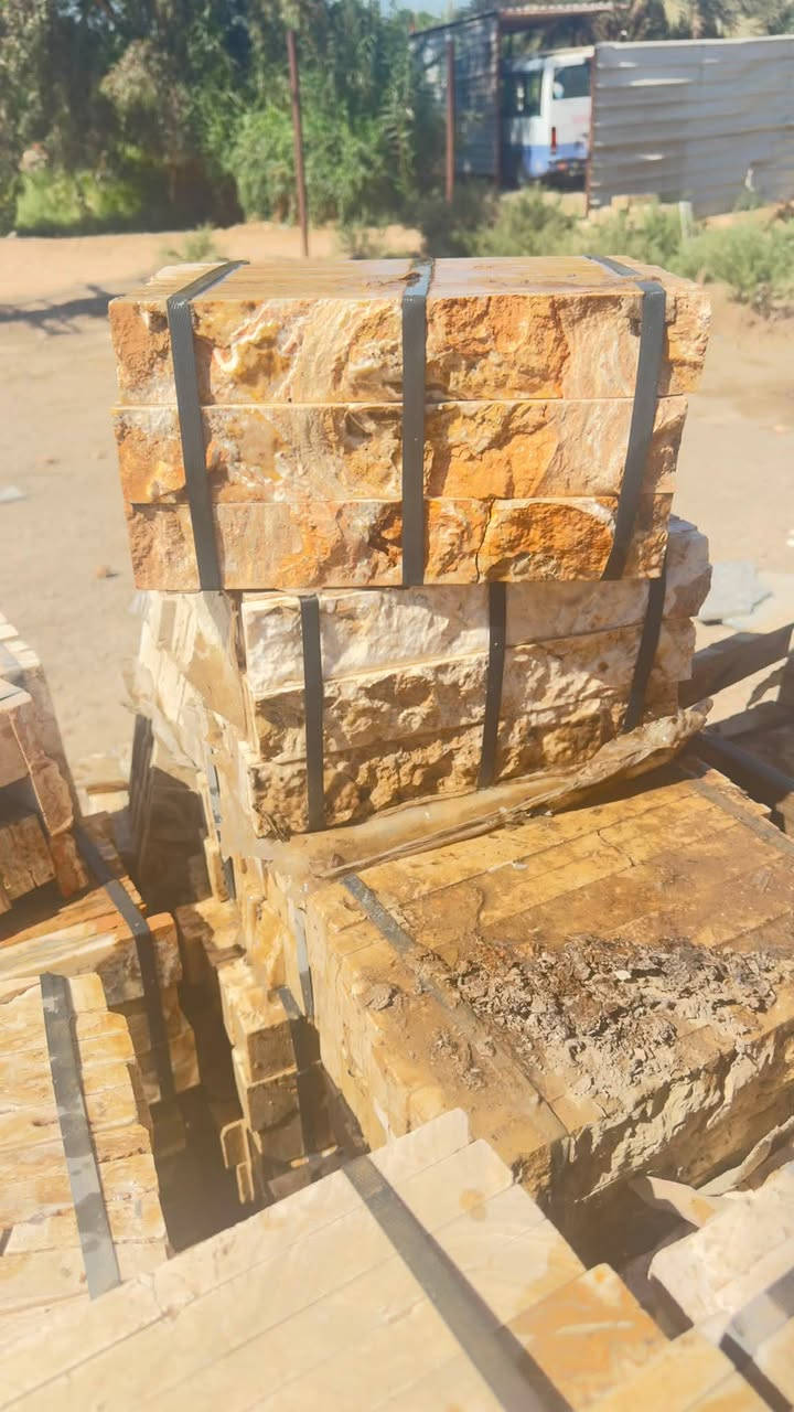 حجر قرض للبيع سعر المتر المربع ب٥٠٠٠ 
حلة قضاء الهاشمية 
***********
