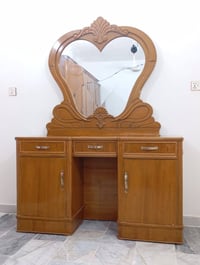 ميز مراية • مجمع قمبر الاول