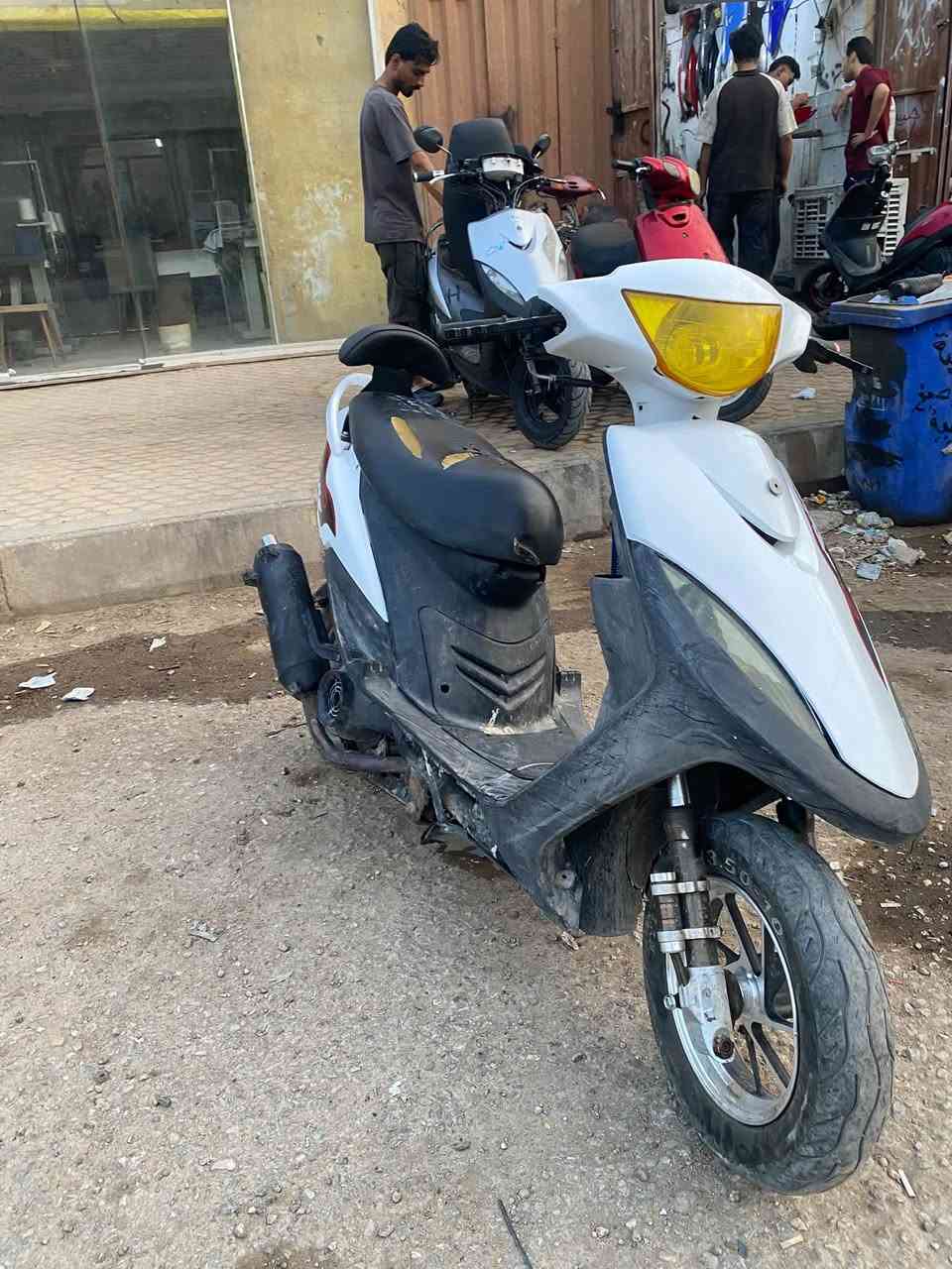 ماكس عدلة • نضيفه • يحتاج ترتيب