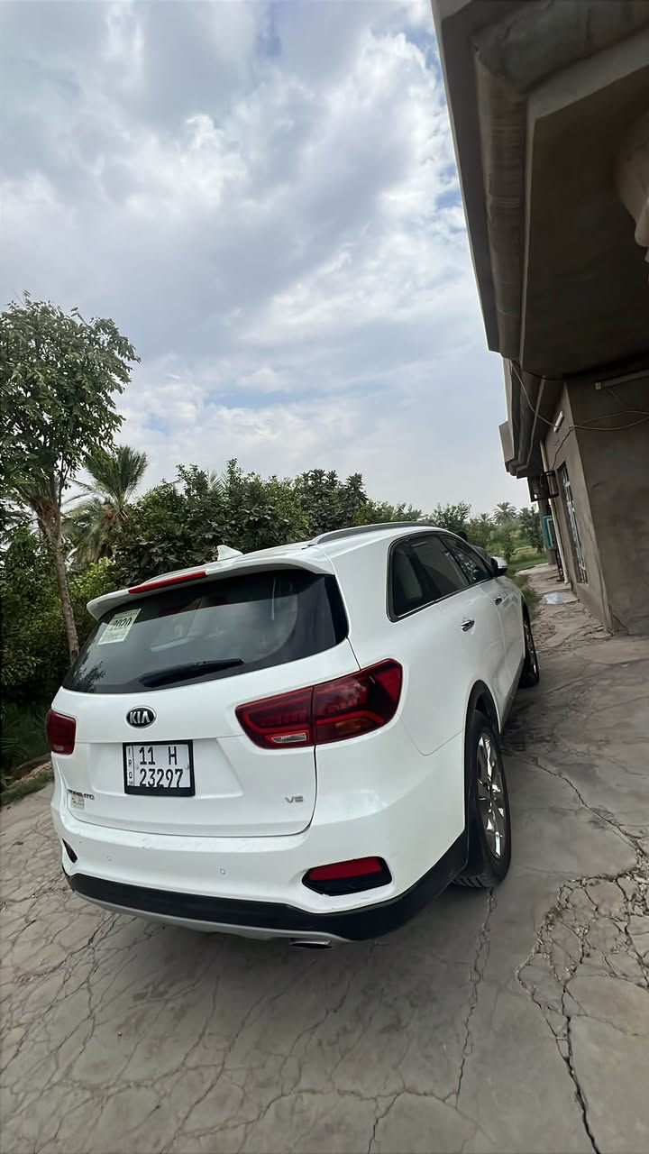 سورنتو ٢٠٢٠ • ماشي ٩٥٠٠٠ • رقم بغداد