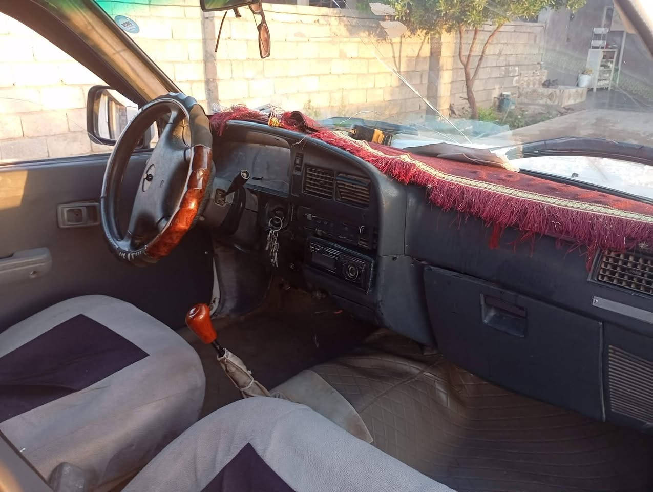 سلام عليكم
بيكم فاو موديل 2000
كير محرك اكسل شاصي كهربائيات مكفول 
تخم تاير جديد
رقم سليمانية 
السعر: 42 وبيه مجال 
مكاني ديالى جلولاء باهيزة
اللاستفسار اكثر ‏‪***********‬‏
