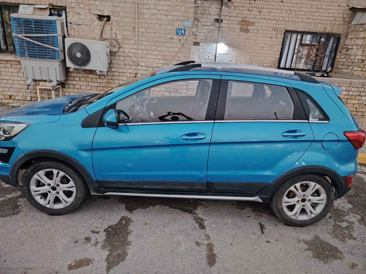 السلام عليكم
للبيع سيارة خصوصي
2019 بايكX25
بدون صبغ 
بغداد خصوصي 
اللون أزرق
مقاعد نصف جلد 
عدد المقاعد 5 
محرك 1500
~~~~
بيهة جراد علا البنيد و علا 
السقف محرک محور لانسر 
قرش نضيف گیر سلیم تبريد 
ممتاز رصعات خفيفة باب 
عكس السائق بيهة بارد 3اصابع 
السنوية باسمي
السعر 67 بيهة مجال
رقم موبايل / بس الشراي يتصل
***********
