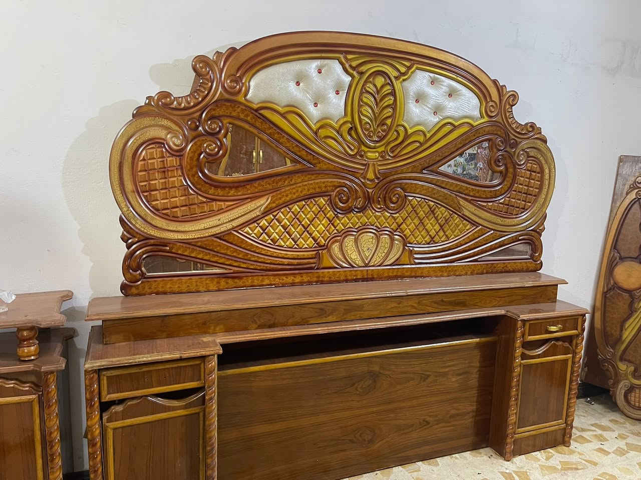 غرفه نوم حطاطه  نضافه90‎%‎للتواصل***********
