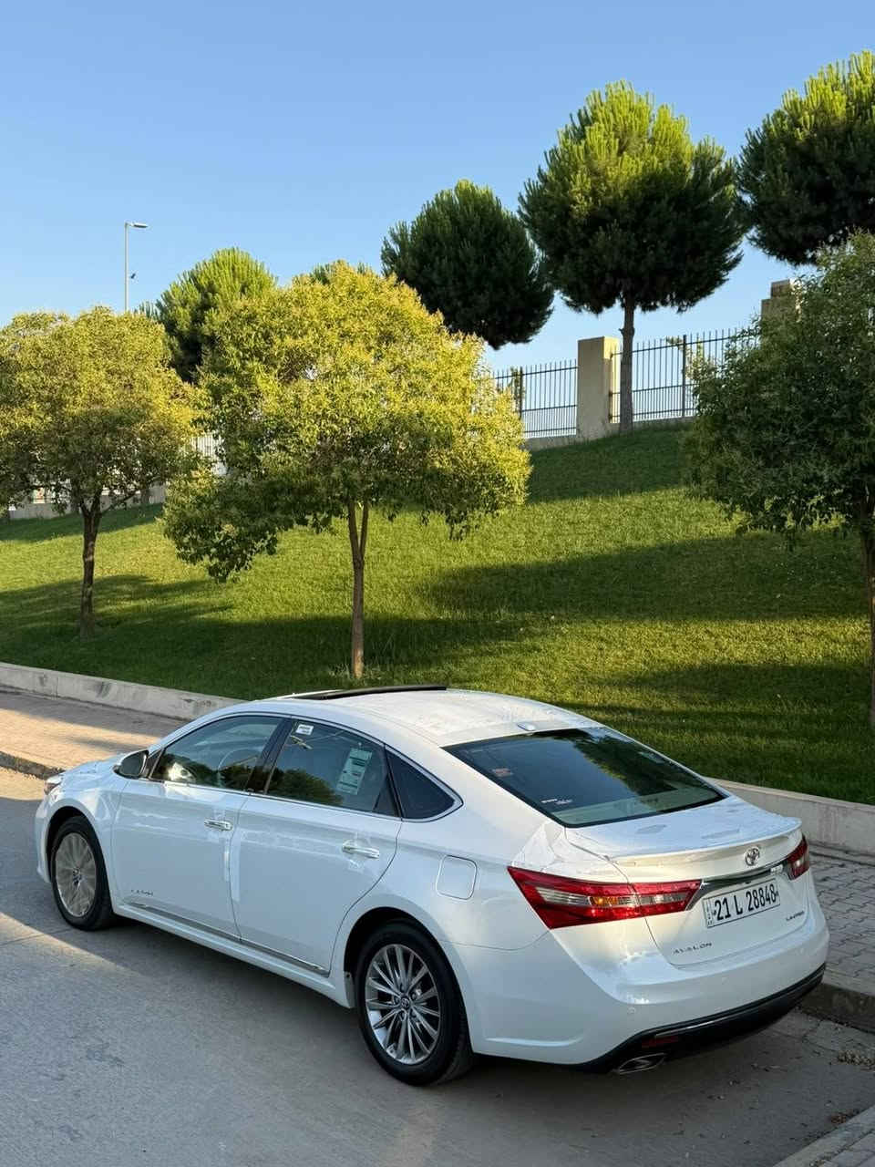 Toyota avalon 2016 LIMETD
تیۆتا ئەڤەلۆن 2016 خلیجی لیمیتد
بریم دەرەجە یەک
‎فوول مواصفات 
سڵاید
بەسمە
بیلاد پەردە
لایت لید بلاجکتور عەدەسە 
مۆدی لێخورین eco&norman&sport
کوشن سارد و گەرم
کوشن جلد
کوشن خەزن
حاسەی بیشو دوا کامیرە 
شاشە لەمس مەرکەزی زۆر مواصفاتی تر
 سەنەوی تازەیە  و بەشەرتی تەحویل غرامە 
١ پەڵەی بۆیاخە pdr  بو خوم کردومە یەک بەلە تریش هەر pdr  کراوە زور جوانە 
گیرو مەکینە برخوی با نەدراوە سەوتی دیجیتالیشی نیە 
***********📞☎️ السليمانية, العراق
