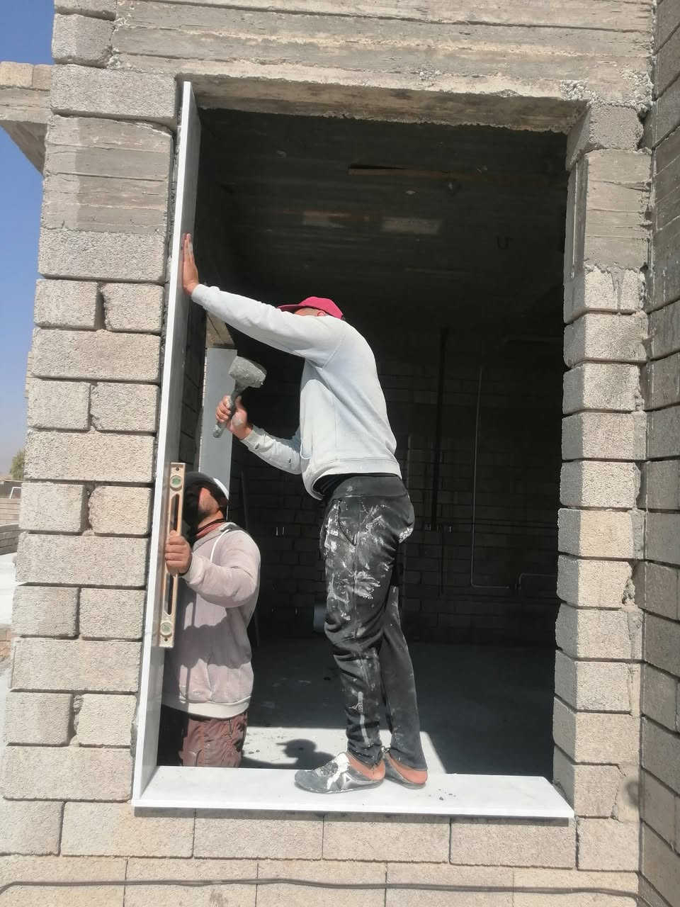 الحمدالله تم انجاز العمل مالي المرمر التركي الصلي من يرغب بل عمل يتصل عل خط و الخاص مفتوح ***********
