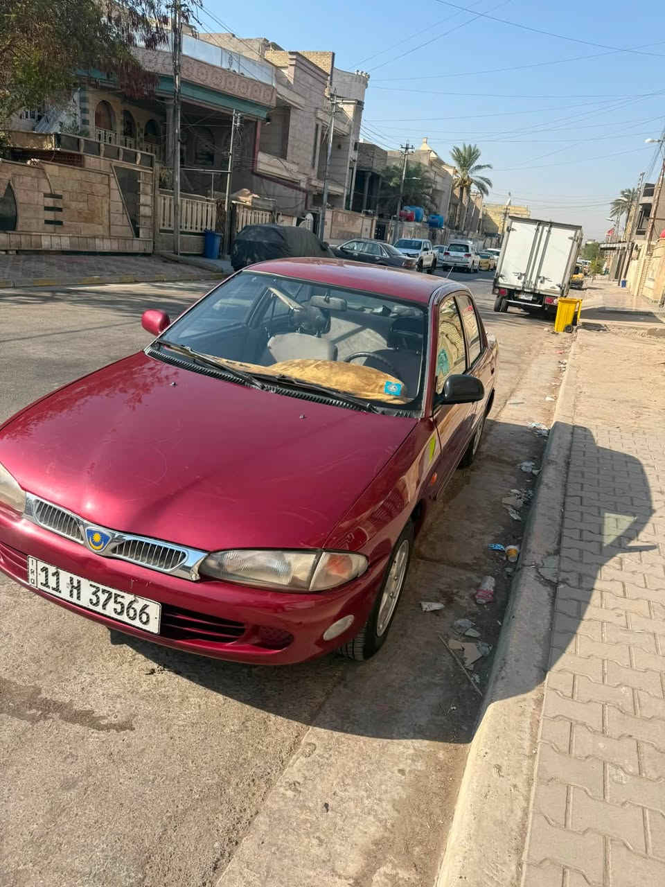 بروتون ٢٠٠٥
مكينه والكير كفاله 
تبريد شغال 
كير أوتوماتيك 
اي نقص مابيها 
سياره بسمي تحويل ثاني يوم 
***********
53 وبيها مجال 
عنواني مدينه الصدر
