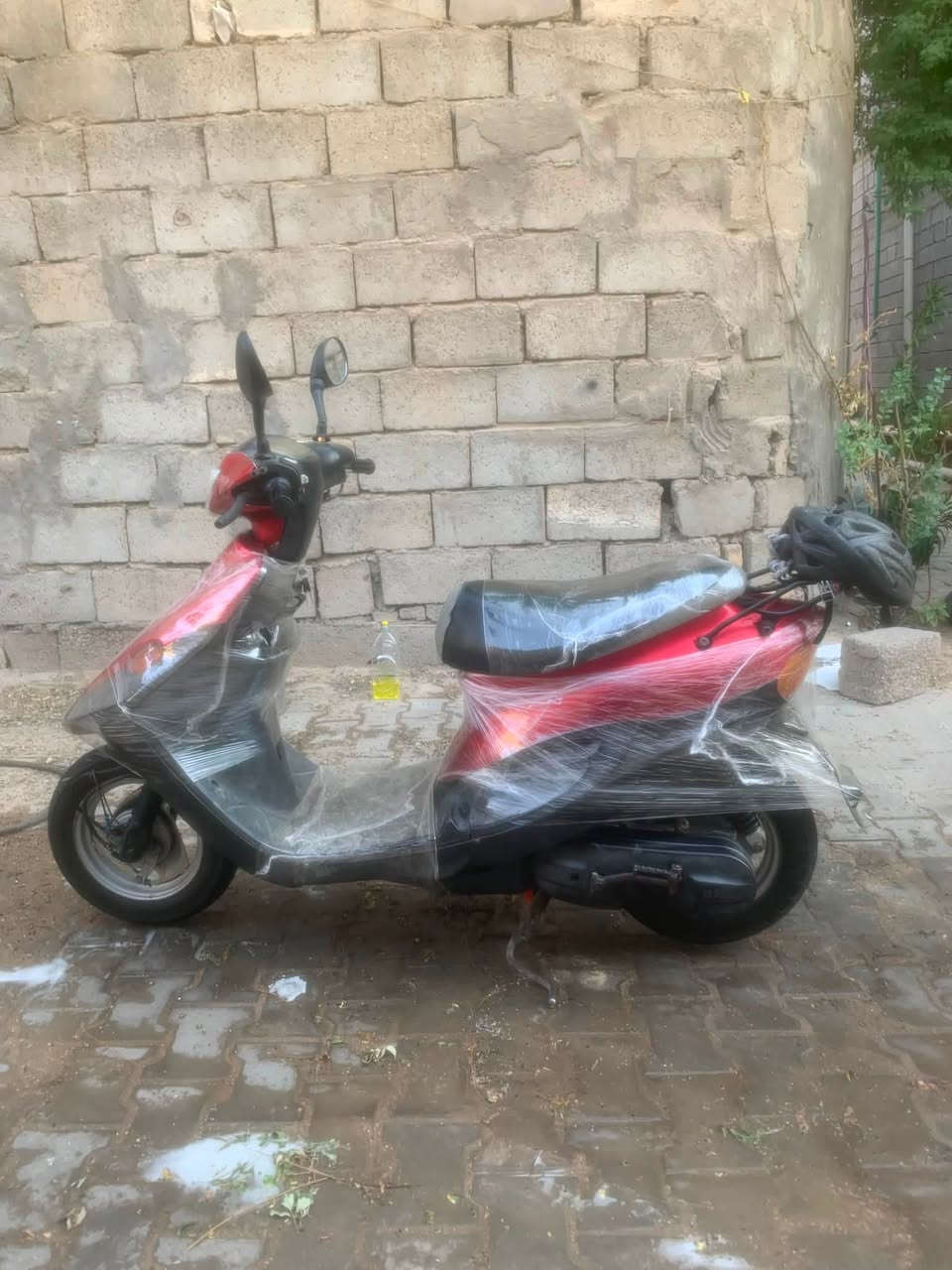 بيجي ياماها 9 سلف وهندر. ياباني كفاله عامه من الزلغ شرط مكينه خخرسه ما تنسمع اويل بم الدهن شغال اشاير گلوبات عينه بريكات امامي خلفي كلهن شغالات جاهزه شغل وطلع مال بيت مرتبه مابيها اي نقص مفوله للاخير السعر 325 وبيها مجال  مكاني البصره كرمه علي *********** ((الدراجه بلاديه من الطول للطول )))
