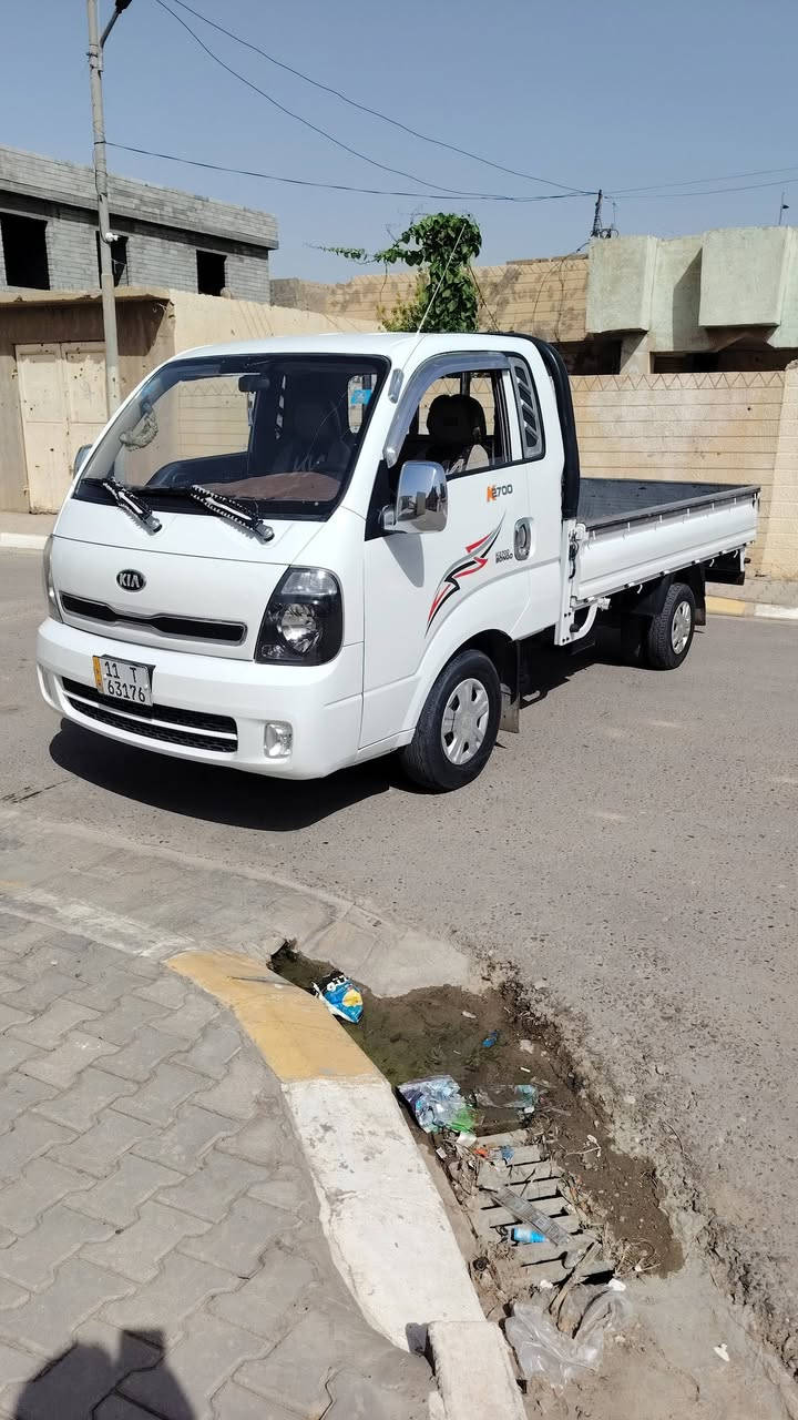 كيا ٢٠١٦ رقم بغداد دولي سنويه ٢٠٣٠ سياره محرك كير شرط تبريد ثلج تخم تاير و صدر جديد شاصي شرط دوشمه مال موصل شاشة كامره داخل صاج كرواتيا بل سكف سياره مكفولة كفالة عامه مال بيت واحله من صور سعر ١١٢ وبيها مجال مكان سياره بيجي ***********       ***********
