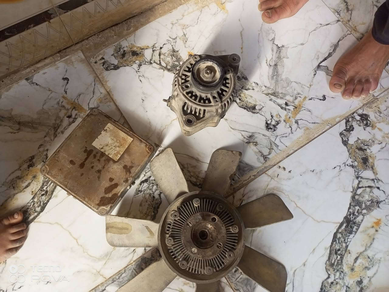 دينمه • كلج • قطع غيار