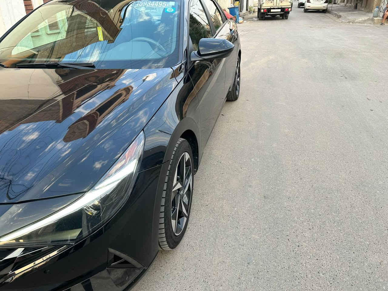السلام عليكم الانتره 2023فول موصفات عد الفتحه حادثه نص البنيد صبغ وراس الشاصي الايمن  ماشيه 69كيلو ترقيم جديد سياره اي نقص مابيه سعرها125مكاني بلبياع ***********

نص مكتوب في الصور:
- 05934495
- 07934495