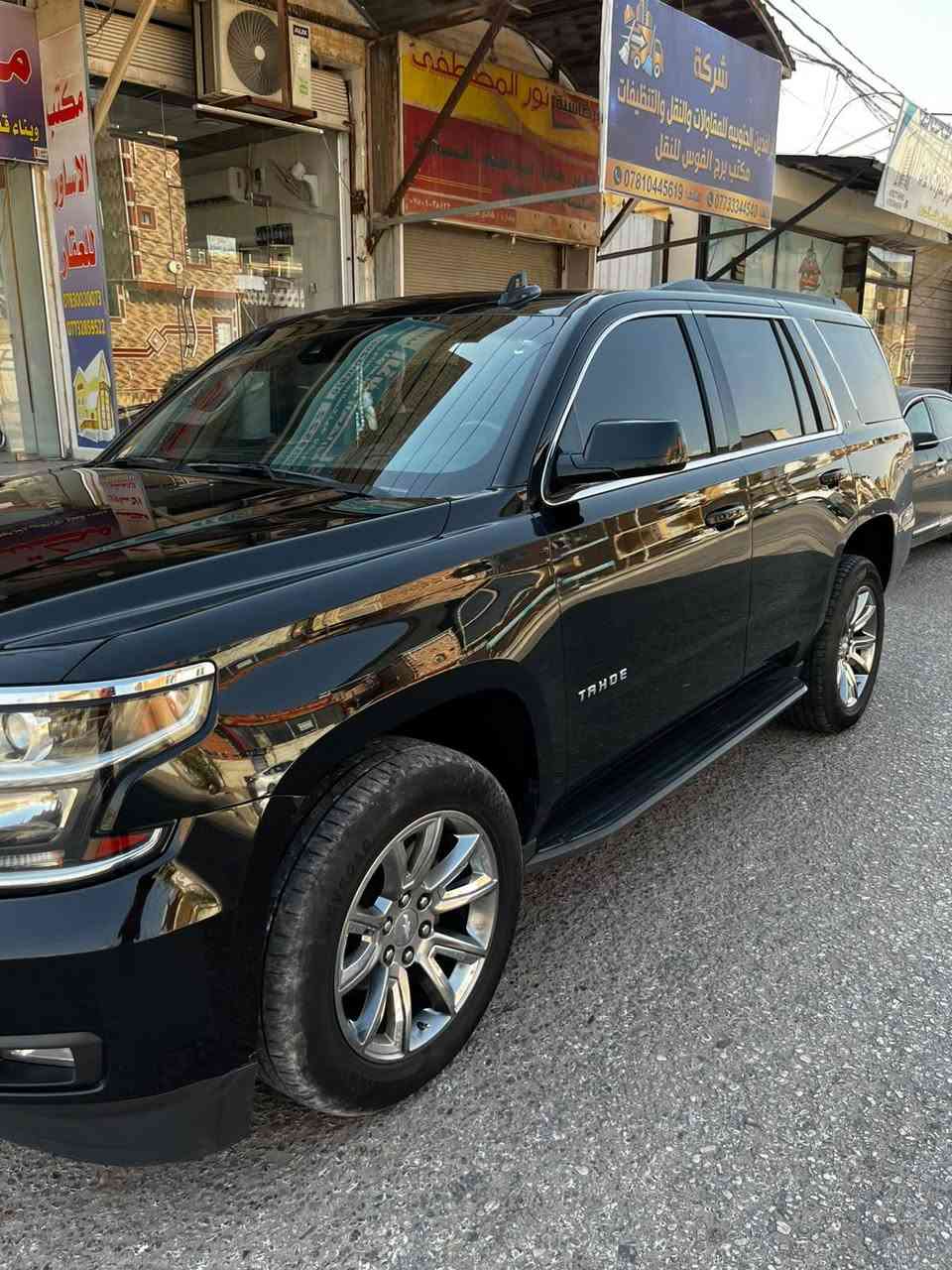 السلام عليكم
للبيع تاهو موديل 2018 LT لون اسود ملكي 
رقم اربيل بأسمي تريد تحويل تريد وكاله بيها كتاب تضليل لمدة سنة 
السياره وارد امريكي كلين تايتل فقط دحجة بسيطة بالجاملغ الامامي الأيمن و سونارها موجود 
مواصفات LT  معروفه 
دفع رباعي 
رادار و قيادة ذاتية
فتحة سقف
شاشه جبيره لمس
 قاصة سرية
غرفة VIB منفصل 
جنطة كهرباء
كشنات جلد الامامي كهرباء 
تبريد ثلاث قطع بلادي ثلج 
تشغيل عن بعد 
ويل كب كروم 20
تحكم استيرن اربع جهات 
شاشه عرض الاعطال 
 السياره جاهزه للاخير 
ماشية 125000 ميل قابل للزيادة 
السعر. ٣٥٠ ورقة 
العنوان النجف حي العدالة
الرقم ***********
