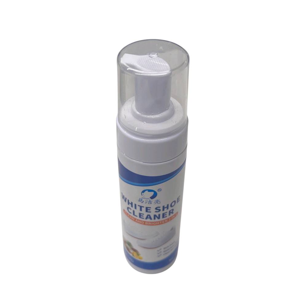 منظف الأحذية البيضاء الرغوي 2×1 – White Shoe Cleaner

خلّي أحذيتك ترجع نظيفة ولامعة بسهولة مع منظف الأحذية الرغوي العملي بتقنية التنظيف بدون ماء.

• تركيبة رغوية Rich Foam لتنظيف الأحذية

• تنظيف بدون ماء Waterless Cleaning

• يساعد على تنظيف وتفتيح الأحذية البيضاء

• مناسب للأحذية الرياضية والسنيكرات والأحذية القماشية والجلدية

• سهل الاستخدام مع بخاخ رغوي عملي

• يمكن استخدامه مع فرشاة ناعمة أو منشفة للتنظيف

• النوع: منظف أحذية رغوي
• الموديل: Clean And Brighten 2 In 1
• السعة: 200ml
• الاستخدام: تنظيف الأحذية البيضاء
• يحتوي على: Rich Foam / Waterless Cleaning / Clean And Bright