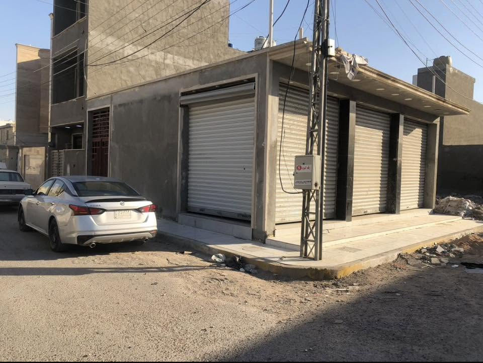 🌎محلات للايجار جديد🌎 
بسعر مناسب الموقع الدورة حي دجلة 
بداية المنطقة قرب ماركت لارين بدون دلالية ☎️***********☎️
