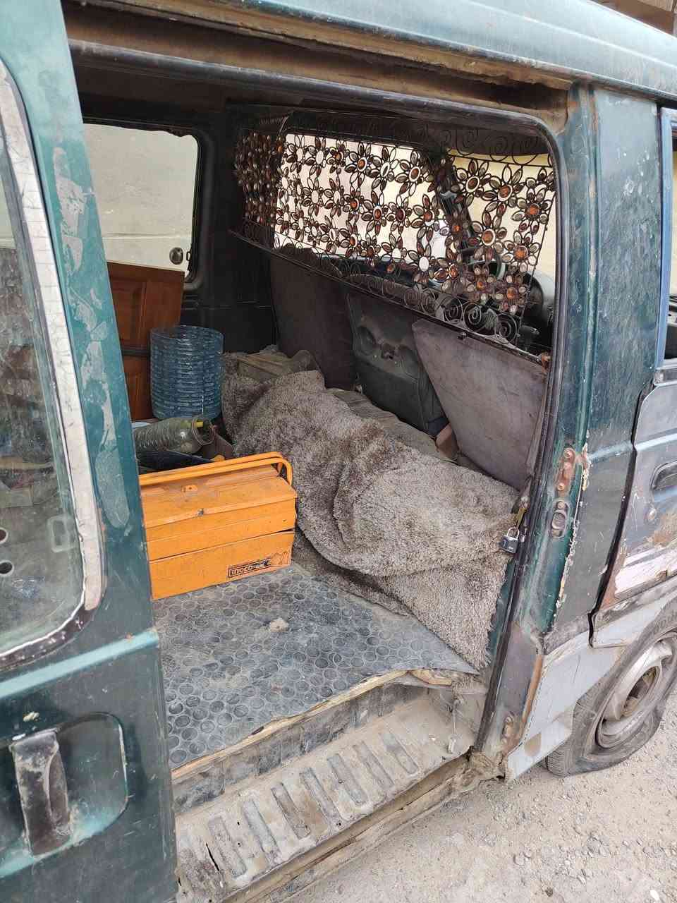 محرك وكير مستبدلين • بدون سنوية • ١٢ ورقة