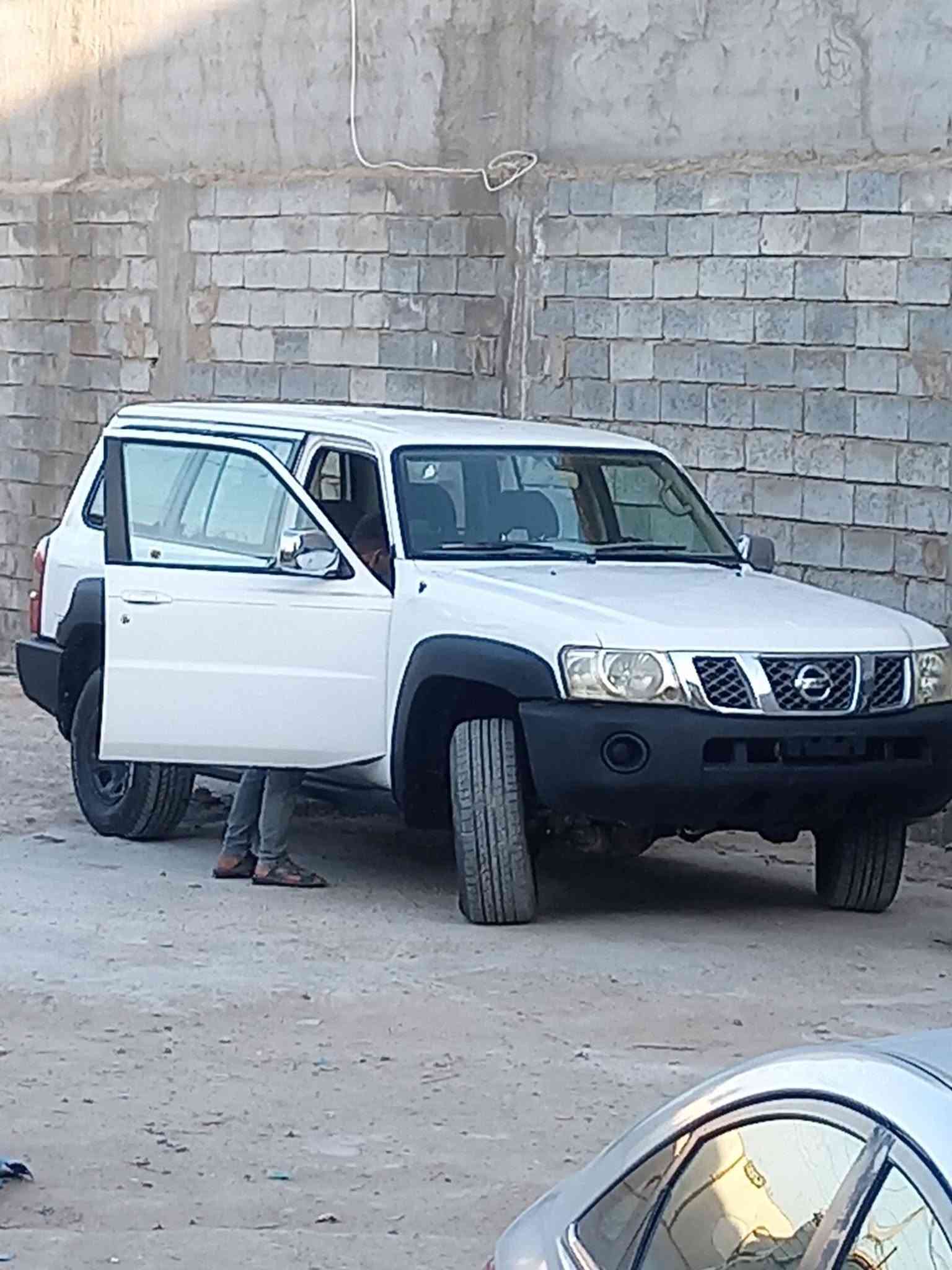 باترول ٢٠٠٨ • مزاد النجف • مكفولة حادث وصبغ