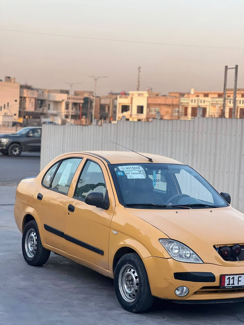 سلام عليكم طيبه البيع سياره نضيفه حييل صدر أمامي وخلفي جديد كير ومكينه كفاله تخم تاير جديد مصفره هيهه سياره بسمي تحويل ثاني يوم  تبريد ميشتغل بس السعر 38وبيه مجال شي قليل هاذ رقمي اتصال عليه وبيك خير وتدلل ***********
