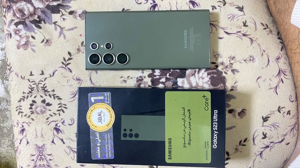 GALAXY S23  ULtra
ذاكره 256/
جهاز نضيف 
بي بس الكامره الخلفيه واكعه الجامعه ويتخلاله ب١٥ جامه +كارتون ضمان الجبال بي 
والجهاز والله ما بي اي عطل سبب البيع محتاج فلوسه مكاني موصل ايسر رايده ب٧٠٠ قفل 
رقمي ***********

نص مكتوب في الصور:
- حول الهاتف Galaxy S23 Ultra إعادة تسمية اسم المنتج Galaxy S23 Ultra اسم الطراز SM-S918B/DS الرقم التسلسلي R5CWB2HMNRA SIM 2 رقم الهاتف +9647517718597 الشبكة KOREK IMEI 1 351247574237253 SIM 3 رقم الهاتف غير معروف الشبكة zain IQ IMEI ٢ 352850374237255 معلومات الحالة