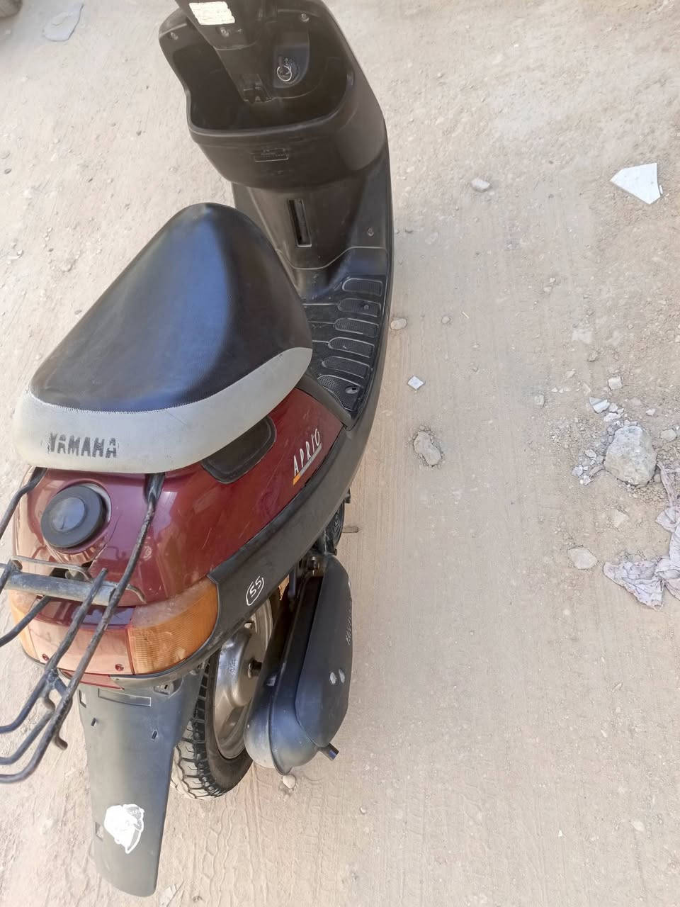 السلام عليكم بطه نضيفه كهربائيات كامله مفتوحه نقص باتري ضعيف السعر 300 رقم ***********
