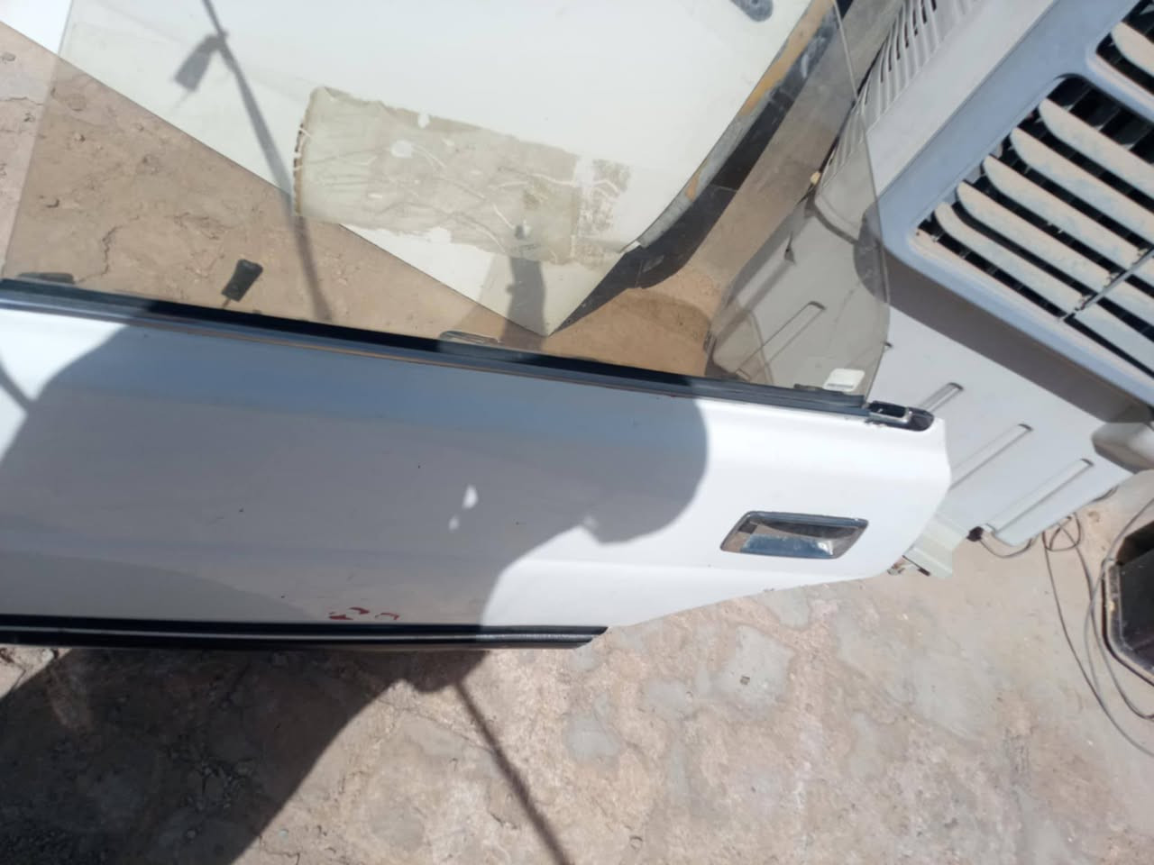 سلام عليكم غراض هارتوب الطويل بيبان 4 وجاملخات 2 نعون نجف الاشرف توصيل ماكو الرقم *********** بس واساب بشتغل
