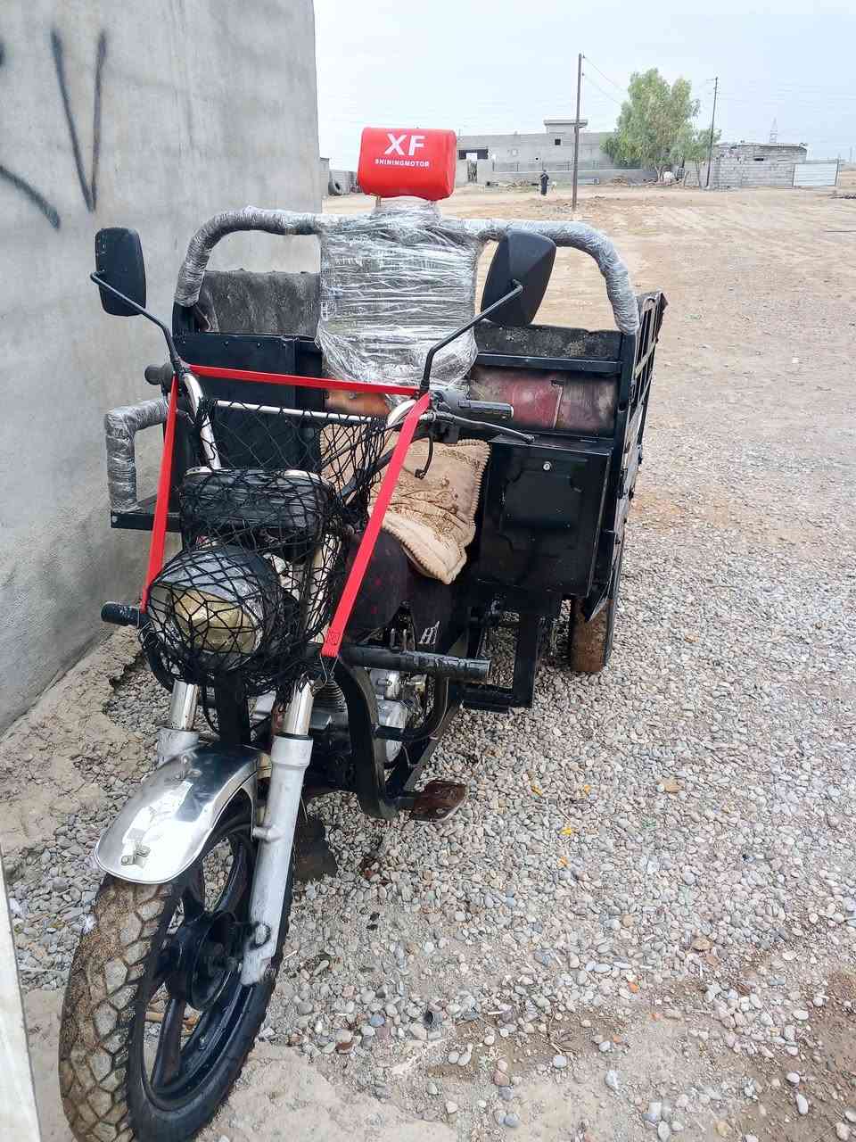 SHINING MOTOR • بدون تفاصيل