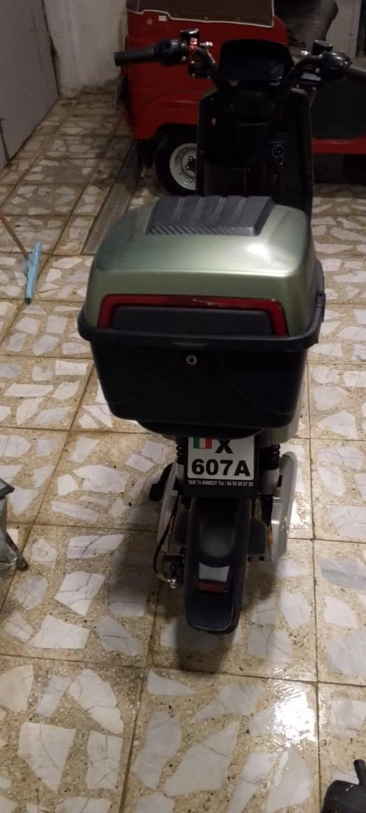 سلام عليكم دراجه شحن مديل 26بطاريات 5 نضيفات عل فحص درجه اي نقص مابيها المواصفات سرعه 80 زنون عالي وناصي شاشه كبيره تحديد العطل انذار سرقه بصمات 2 سويج 2 بلوتوث  الاستفسار *********** واتساب فقط
