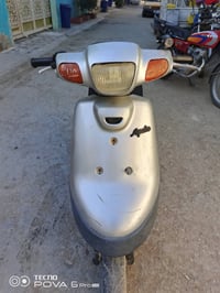 بطه • ٩٩ • سلف هندر