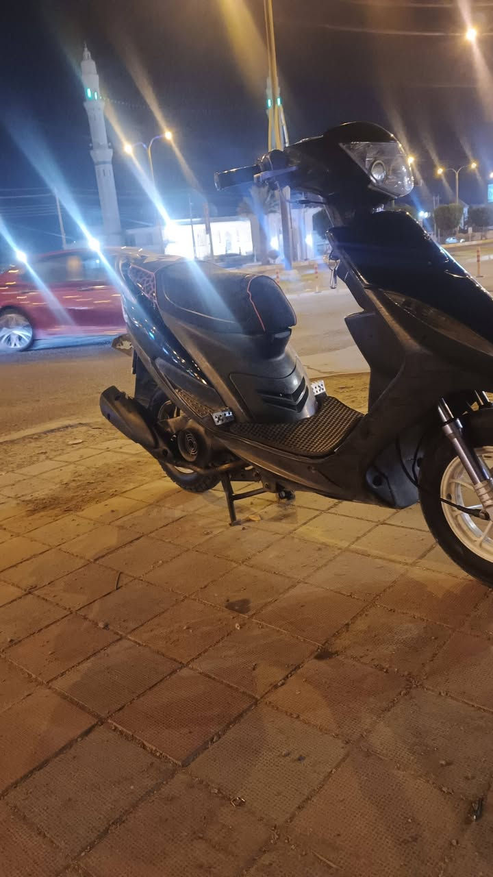 ماكس عدله بوشه٤٩ مفتوحه مكينه خرسه دراجه بلاديه مختمه كلها اشاير بكلايت لايت عالي ناصي سكن مابيها نقص لو برقي بيها تزويد وياله يدات دبلات امامي دبل خلفي قاعده رقم كشن مال ٤ ولفات دراجه شغل واطلع نكره صلف للبيع مكاني فلوجه حي لشهداء لسعر 500 وبيها مجال ***********
