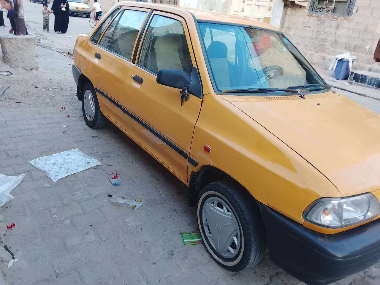 سلام عليكم سايبه للبيع موديل 12 بيه مكانات صبخ بدون معجون محرك وكير وحداديه وتخم تاير جدد مصفره هيه وغرامات سنويه الل 2023 رقم نكليزي تحويل مباشر مكان كربلاء سعره 22 وبيه مجال ***********
