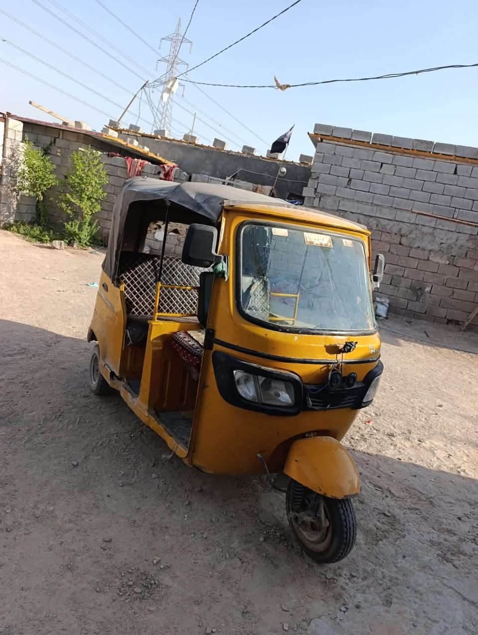 البيع السعر مليون ونص ***********مكان بصره الهارثه
