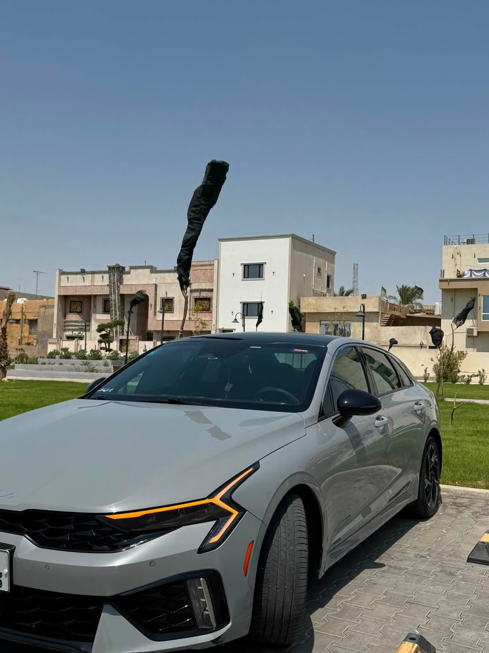 � للبيع K5 GT LINE موديل 2025 – شبه جديدة 🔥
🚘 كيا K5 GT LINE 2025
🎨 اللون: اسمنتي مميز
🤎 الداخلية: جلد ماروني فاخر
🌌 سقف بانوراما
🇺🇸 وارد أمريكي
📸 الحادث مرفق بالصور بكل وضوح
🛣️ عداد المسافة: (      30000) ميل

✨ السيارة مواصفات GT LINE وبحالة ممتازة جداً، شكل رياضي وفخم، ومناسبة للي يريد K5 موديل حديث بمواصفات عالية.

✅ التفاصيل واضحة والصور موجودة
✅ السيارة تستحق المشاهدة والفحص
💰 السعر: [على خاص]
📍 المكان: [ المنطقة البصره]

📞 للاستفسار والتواصل: [رقم الهاتف ***********]

للجادين فقط — السيارة تنفحص بأي مكان يختاره المشتري
