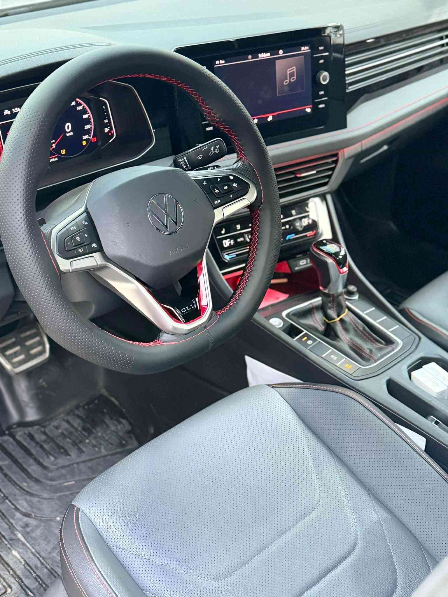 🚘 JETTA GLI 2026

✨ فول واصفات

🔹 پشت و پێش کە پس 
🔹 تەنها ١ چامرلخ  صبوغ
🔹 بێ‌داخلی
🔹 پەلەیەک کارت
🔹 تەنها ٢ PDR
🔹 سیستەمی Airbag شان و سوکان
🔹 باقی هەموو گەیانی بە شەرت
🔹 تەنها ٦ هەزار KM ڕۆیشتووە
🔹 گێر و مەکینە بە شەرت
🔹 Radar
🔹 بەردی گژؤز بيلادي 
🔹 بێ‌مەسروف

📍 هەولێر – محرز دوست
📞 ***********
