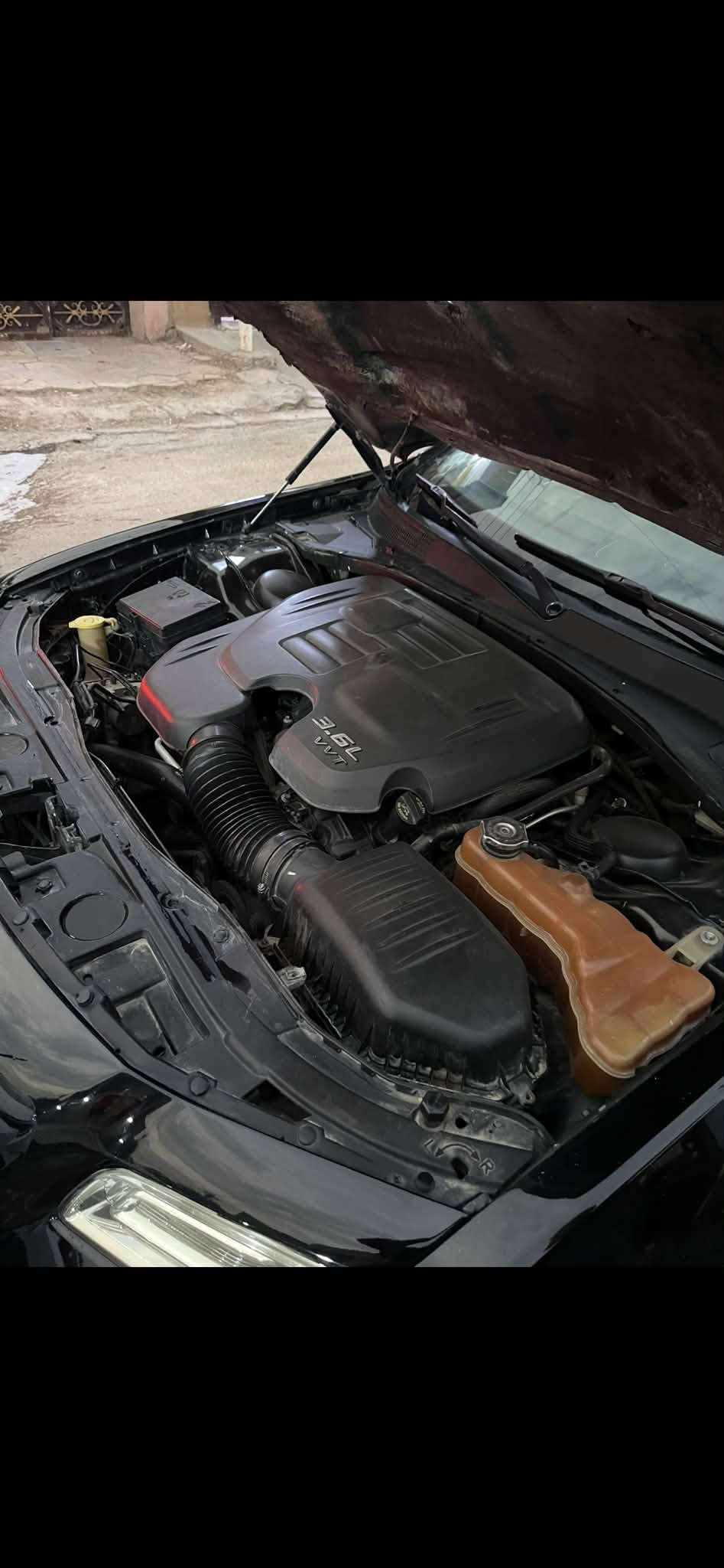 كرايسلر 300C • بلاتينيوم ٢٠١٦ • ٦٣ ألف ميل