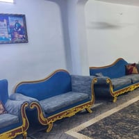 تخم للبيع  السعر 500 07749905952