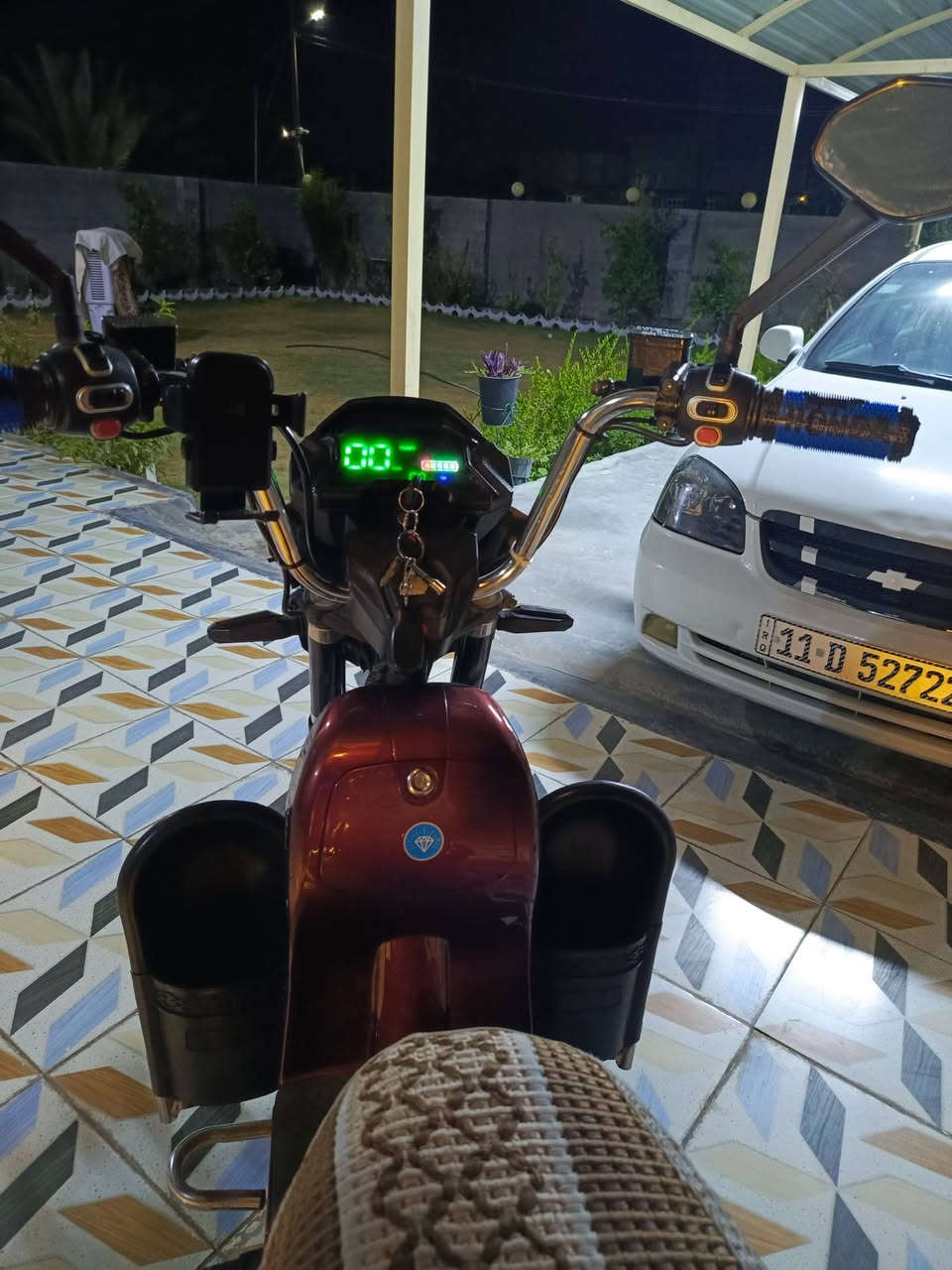 السلام عليكم 
دراجه شحن لبيع 
نوع الدراجه هارلي 2023
الدارجه جديده نوع الكلمه
الكهربايات كلهن شغالت
لايتات اماميه شغالات
لايتات خلفيه شغالات
اشاير اماميه وخلفيه شغالات
البطاريات جديده على الفحص
العنوان الفلوجه حي الرساله
السعر 400 وبيها مجال
الاتصال على الرقم
***********
