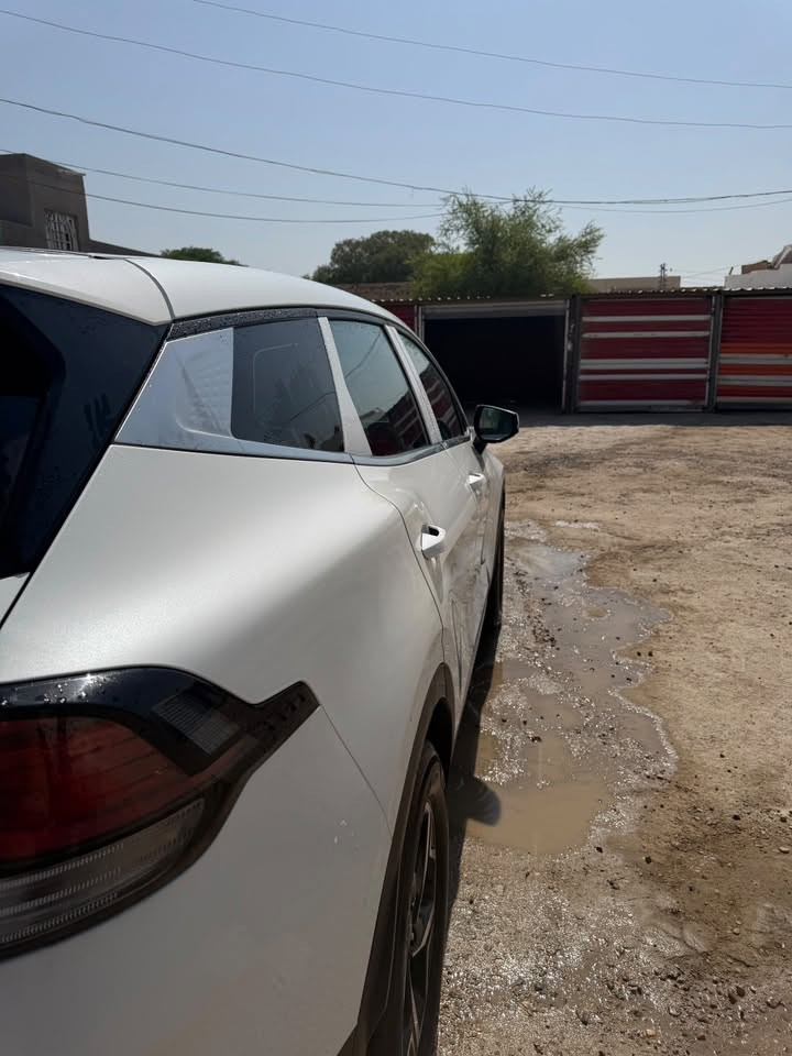 سلام عليكم
سبورتج ٢٠٢٤ غاز 

مكفوله كفاله عامه
فول مواصفات. 
لادار شاشه متصل

رقم بغداد

مثبت سرعه
قطعتين تبريد

تحديد مسائر

كشاف ضباب

مكاني دوانيه

***********
