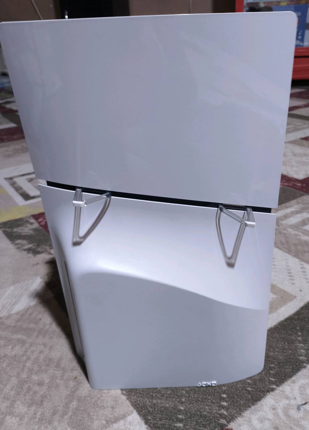 جهاز PlayStation 5 Slim (نسخة أقراص CD) - امريكي 1تيرا مع جميع ملحقاتة (الجهاز اون لاين)
جهاز PlayStation 5 Slim (نسخة أقراص CD) - امريكي 1تيرا مع جميع ملحقاتة (الجهاز اون لاين)
للبيع: جهاز PlayStation 5 Slim (نسخة أقراص CD) - الإصدار الأمريكي

: بلاي ستيشن 5 سليم (PS5 Slim) مع محرك أقراص (Disc Edition) - إصدار أمريكي. 

الحالة: مستعمل بحالة ممتازة جداً وكالجديدة، خالي من أي عيوب.

الملحقات المرفقة: 

يد تحكم أصلية DualSense.

كرتون الجهاز الأصلي بجميع ملحقاته (سلك الطاقة، سلك HDMI، وسلك الشحن).
اقبل مراوس pc

المكان: [البصرة/ابو الخصيب]

السعر المطلوب: [760] بيه مجال

للتواصل: [***********]