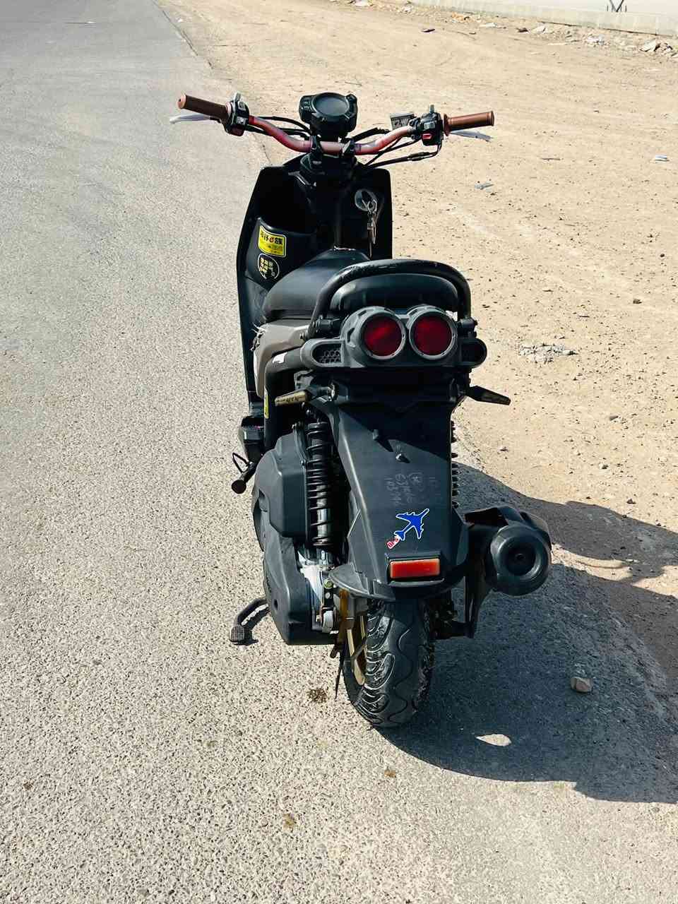 جبلي • ٢٠١٥ • كهربائيات