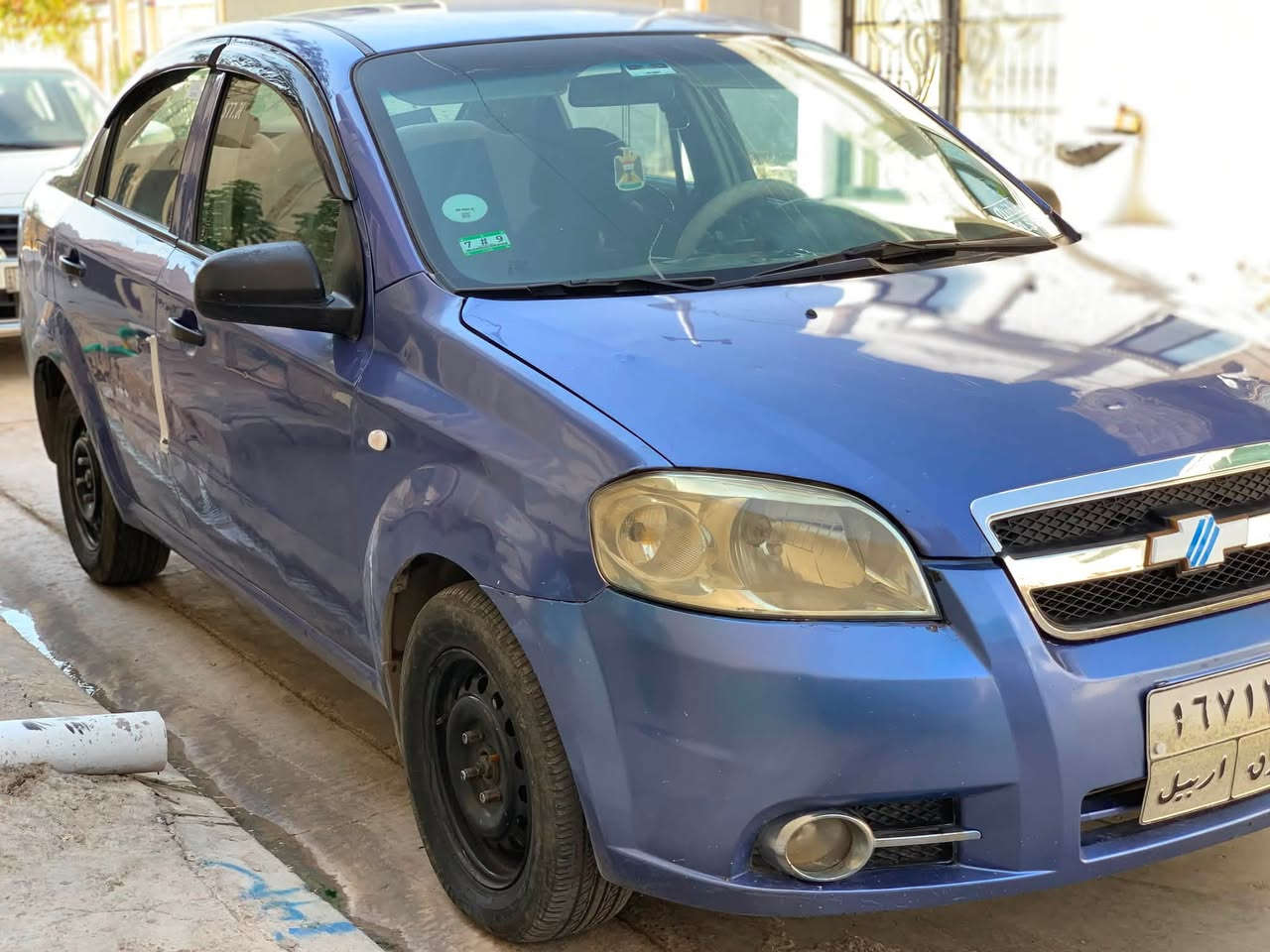 سلام عليكم
أفيو 2009للبيع

كير محرك بشرط 

تبريد يحتاجلو غاز 

بيها خمس قطع صبغ بيها بارد

رقم أربيل بدون كاربون مكان موصل الايسر سعر 55بيها مجال 

رقم ***********

