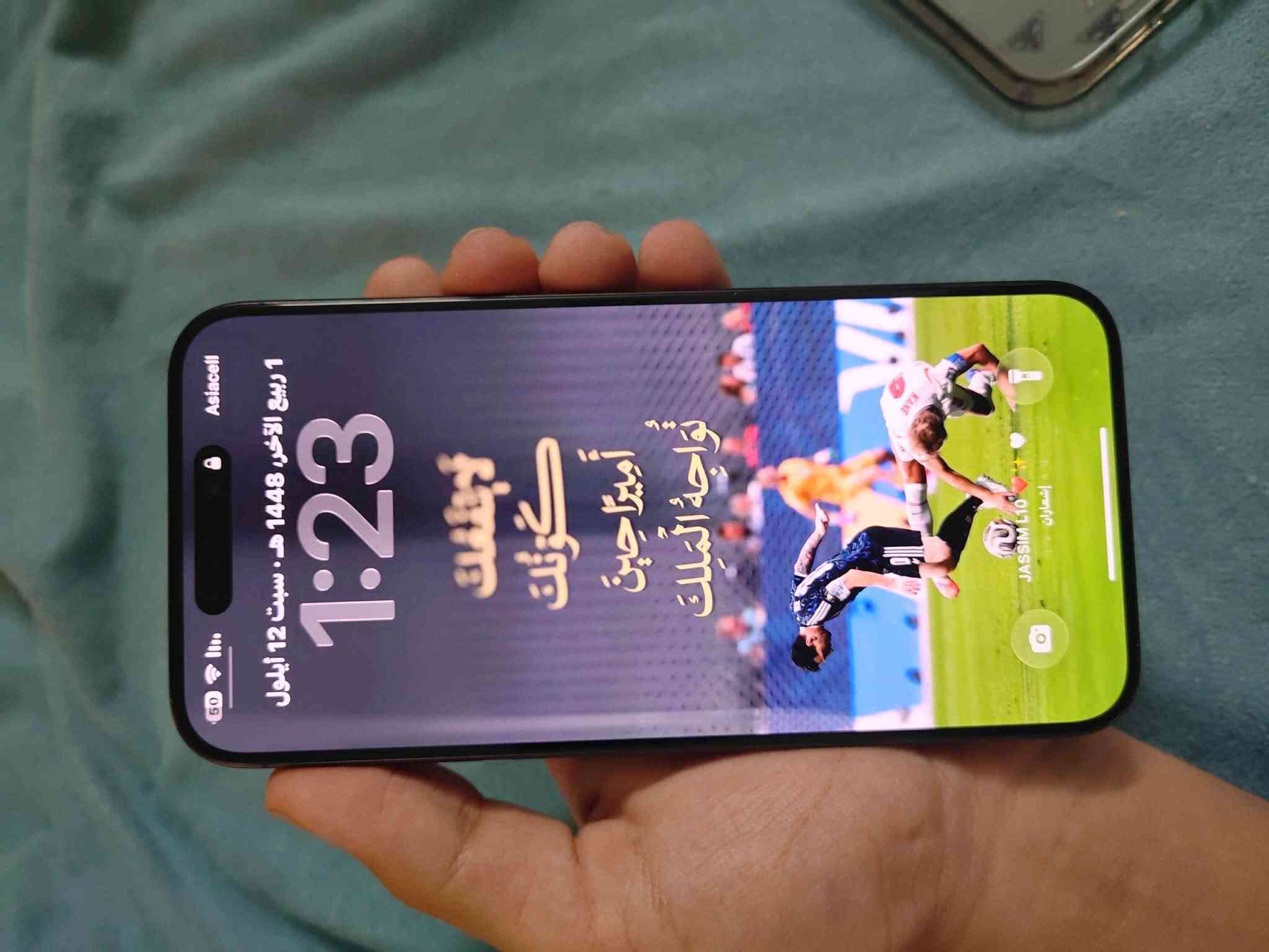 السلام عليكم 
15 برو ماكس 
دبل شريحه 
مكفول من كلشي
ذاكره 256
 بطاريه 92 
للبيع او مراوس16 
مكاني بغداد الحبيبيه 
السعر 1***********659
