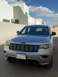 ٢٠١٧ • بلاك توب • كشنات جلد