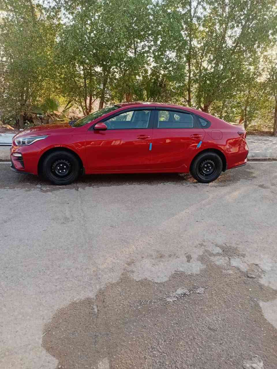 سيراتو ٢٠٢١ رقم بغداد الجديد باسمي مكفوله كفاله عامه خليجي ما عدا كارت صبغ مقابل قبق البانزين..مكينه ١٦٠٠ دوش ماشيه ١٢٩ الف مكانهه واسط/ الحفريه /مراوس بموديل ٢٢_٢٣ مكفوله وانطيه فرق ..علق وادخلك خاص ***********
