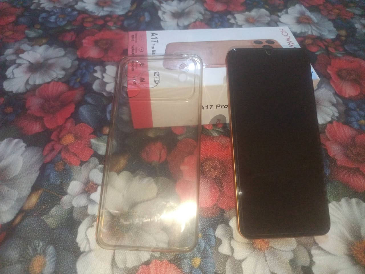 السلام عليكم تلفون 📱 البيع مستعمل سعره،125الف
***********
