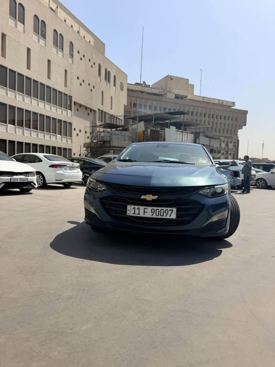 ماليبو موديل 2024 LT مكينه 1500 تيربو للبيع
مواصفات السيارة فول 
1 بصمة
2تشغيل عن بعد
3 شاشة جبيرة 
4 ابل كار بلي
5رادارت
6 اوتو ستوب
7 هاند بريك بصمة
8 كرسي كهرباء
9 تنبيه اصطدام امامي
10فول تحكمات ستيرن
11 واي فاي wifi 
12 سبايدر خلفي
13دبل صالنصة 
14 مكينة 1500توربو
15بلوتوث
16 تبريد قطعتين 
كير ومكينه كفاله  
ماشيه 26 ميل 
وبعد بيه هواي مواصفات
السيارة حادثه موضح بصور
بدون دواخل 
رقمها مميز ✅
مكان السيارة البلديات 
117$ ورقة وبيها مجال كلشي موضحلك وسيارة جاهزة ع اخر حباية 
***********
