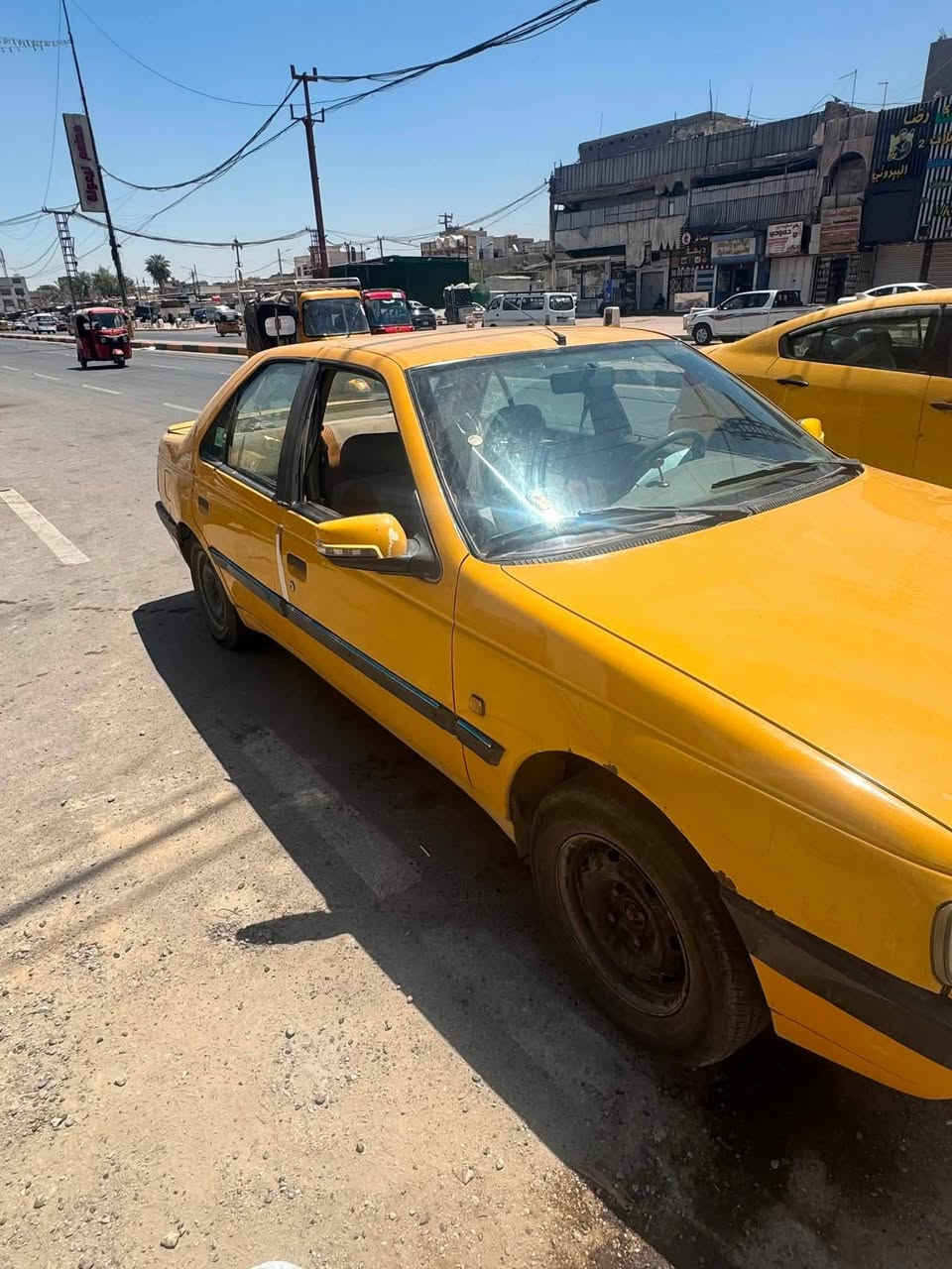 بيجو للبيع موديل 2015 السعر 20 ورقه مكاني بغداد مدينة الصدر 
***********
