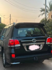 لاندكروز • ٢٠١٢ • ٨ سلندر
