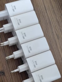 شواحن SuperVOOC • ٨٠ واط • ٦ قطع