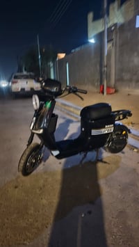 R900 • ٥بطاريات • ٢٠امبير