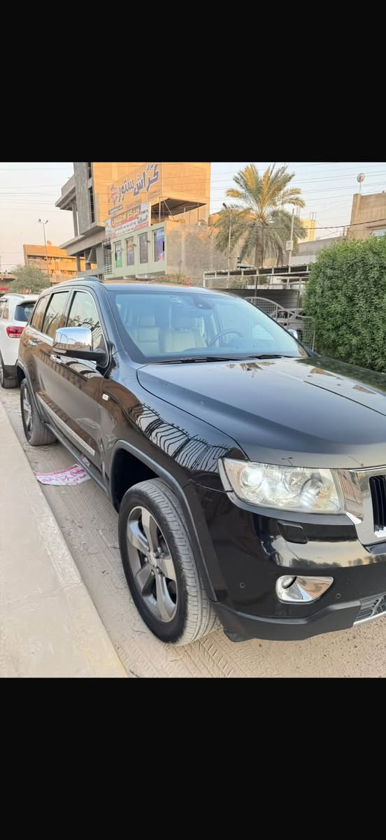 🚙 للبيع جيب جراند شيروكي موديل 2012

• الموديل: 2012
• الحالة: نظيفة ومرتبة
• المحرك: 8سلندر 
•الضرر: خليجي بيهة ضربة تبديل باب عكس السايق نفس اللون وجاملغ مصبوغ
• الدفع: [دبل/دفع خلفي]
• اللون: [اسود

💰 السعر: [135$] قابل للتفاوض بالمعقول
📍 الموقع: [المحافظة/بابل]

للاستفسار والتواصل:***********
