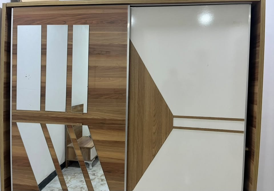 اغراض للبيع ‼️‼️‼️

سعر مناسب

للاستفسار واتساب ***********
